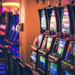 What is the best way to maximize your winnings when playing online slots?