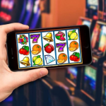 Online Casino Games vs. Land-Based Casinos: Which Wins?